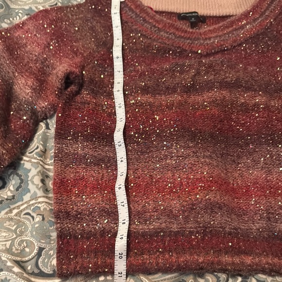 Banana Republic Pink and Red V-Neck Sweater with Sparkle - Picture 4 of 6